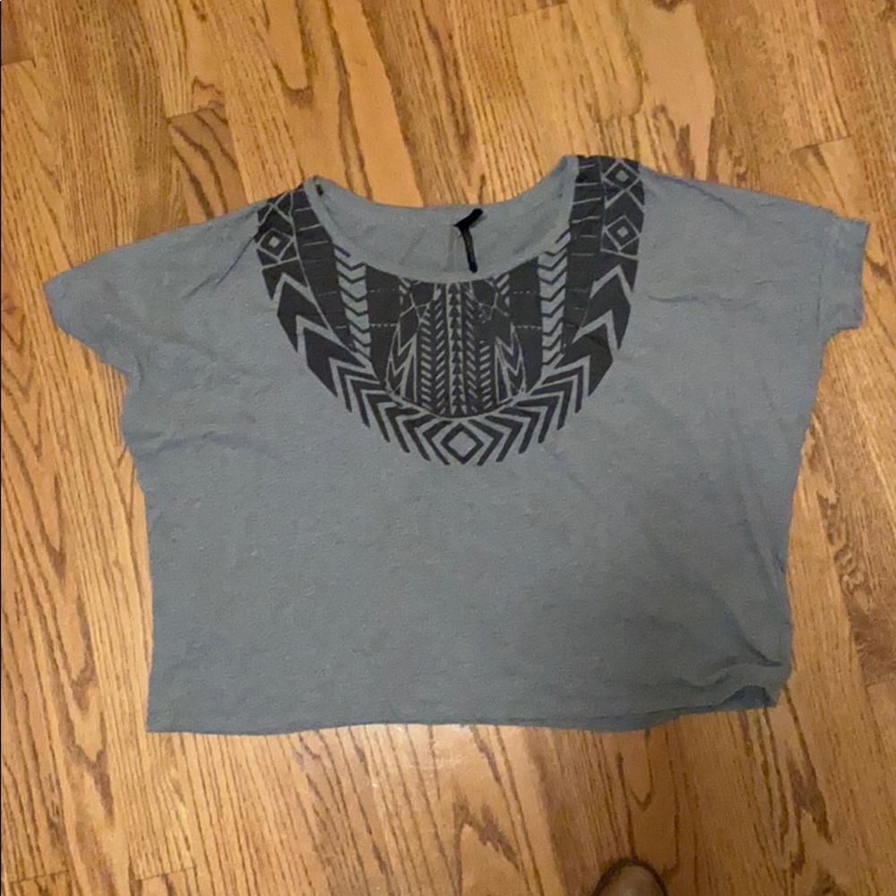 Gentle Fawn grey top with tribal print design